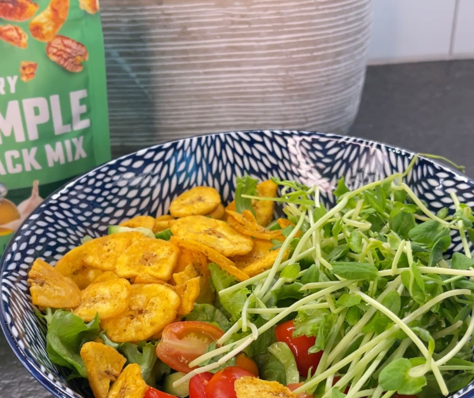 Garden Fresh Salad With B.Fine Savory Snack Mix