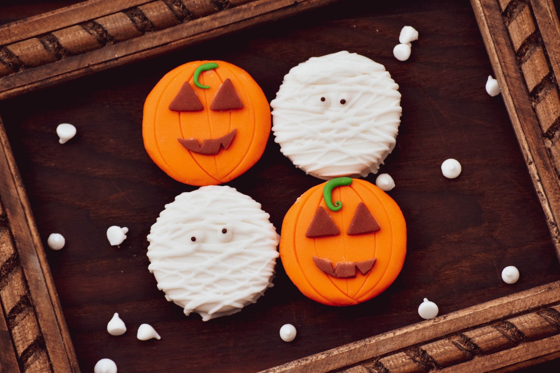 Gut-Friendly Tips for Halloween